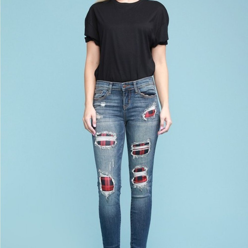 Judy Blue Buffalo Plaid Patch Skinny Jeans Size 5 - Picture 7 of 11
